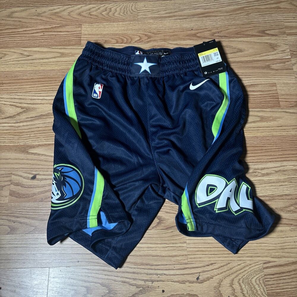 New Nike 19/20 Dallas Mavericks City Edition Swingman Shorts Luka Small 30 RARE